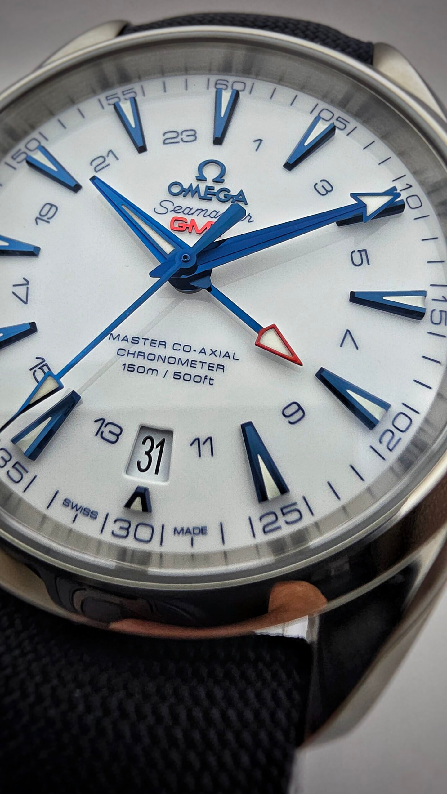 Omega aqua terra seamaster good planet GMT 231.92.43.22.04.001 White 43mm Titanium Limited Edition - Image 2