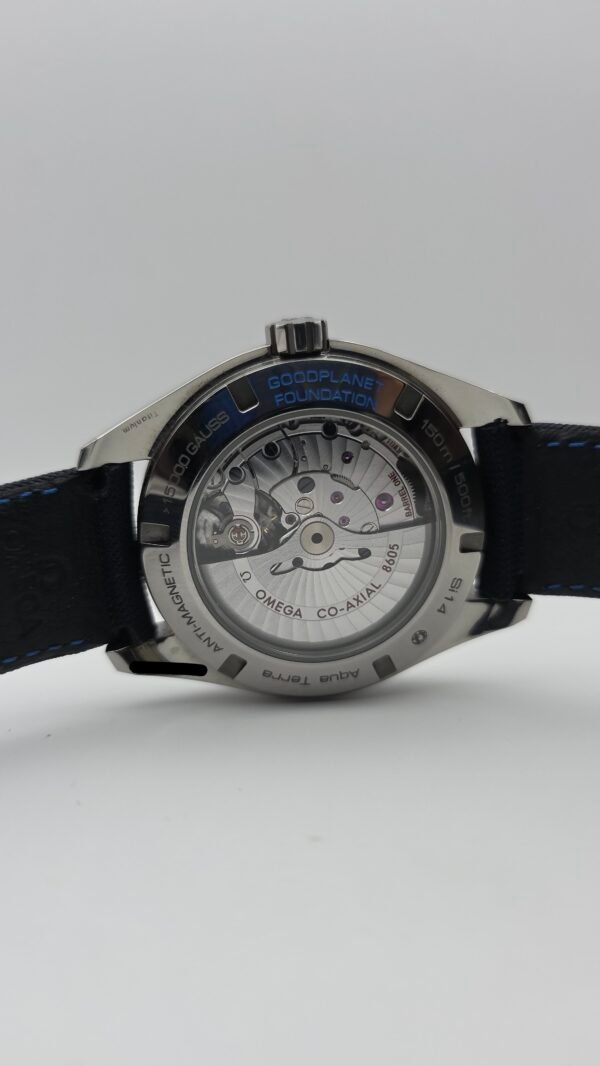 Omega aqua terra seamaster good planet GMT 231.92.43.22.04.001 White 43mm Titanium Limited Edition