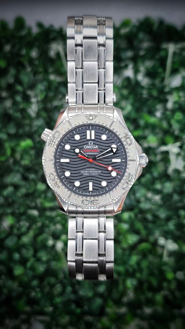 Omega Seamaster 300 Nekton 210.30.42.20.01.002 Black 42mm Stainless Steel Full Set MSRP 10K