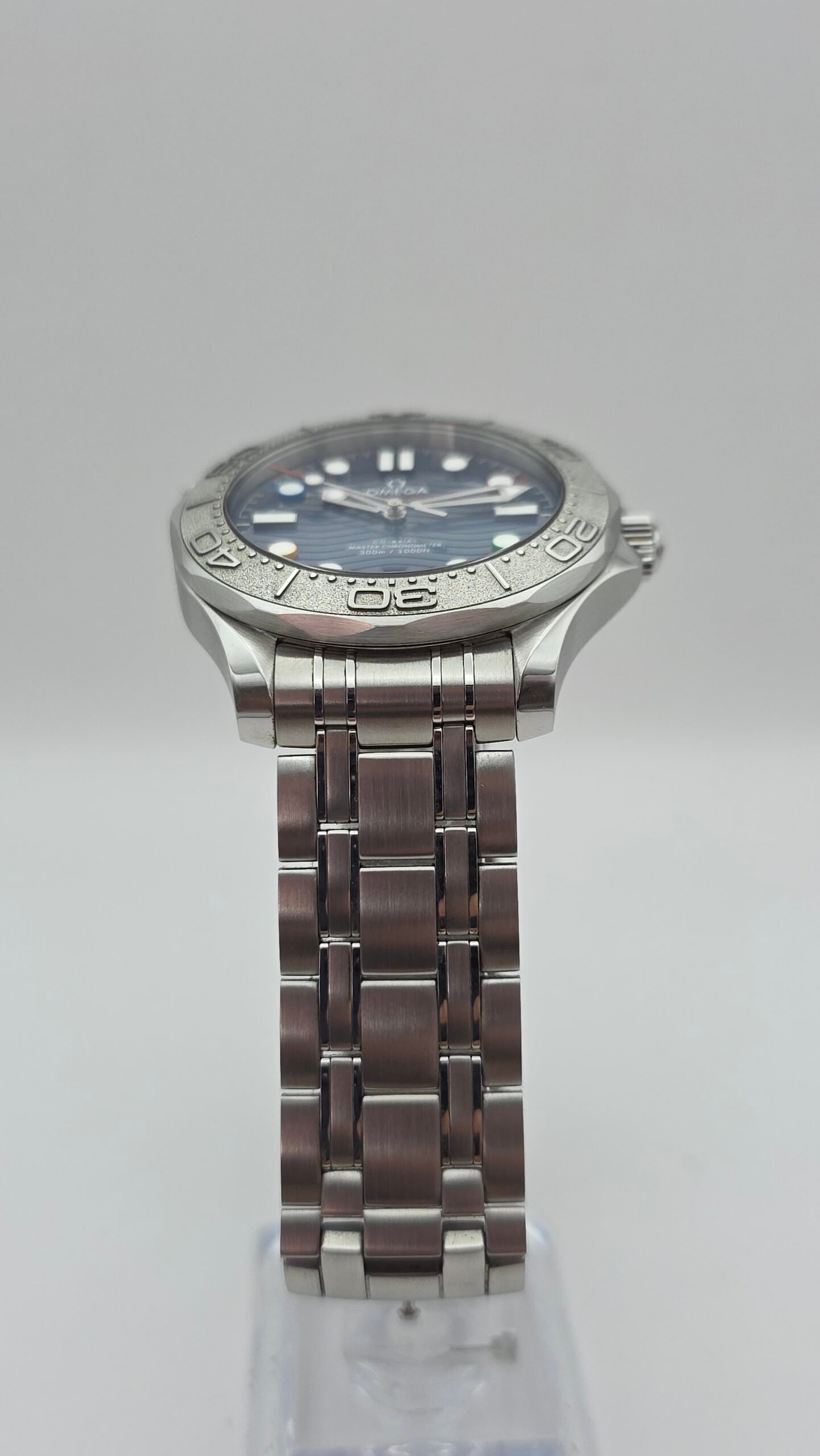 Omega Beijing Olympic Seamaster Diver 300m 522.30.42.20.03.001 Blue 42mm Stainless Steel Full Set - Image 2