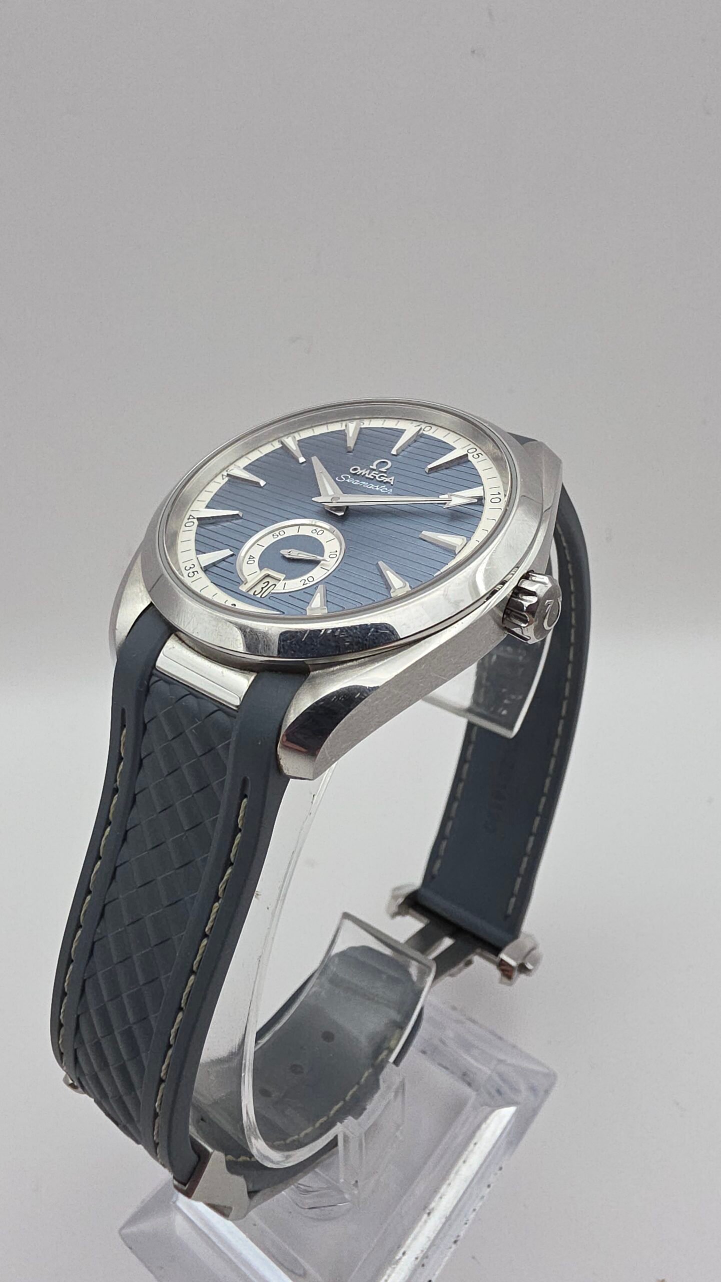 Omega Seamaster Aqua Terra Small Seconds 220.12.41.21.03.005 Blue 41mm Steel Full Set - Image 3