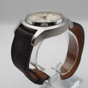 Girard Perregaux 25980.0.11.8158 Ref 2598 Vintage 1960 Chronograph Cream White 38mm Stainless Steel Box - Image 4