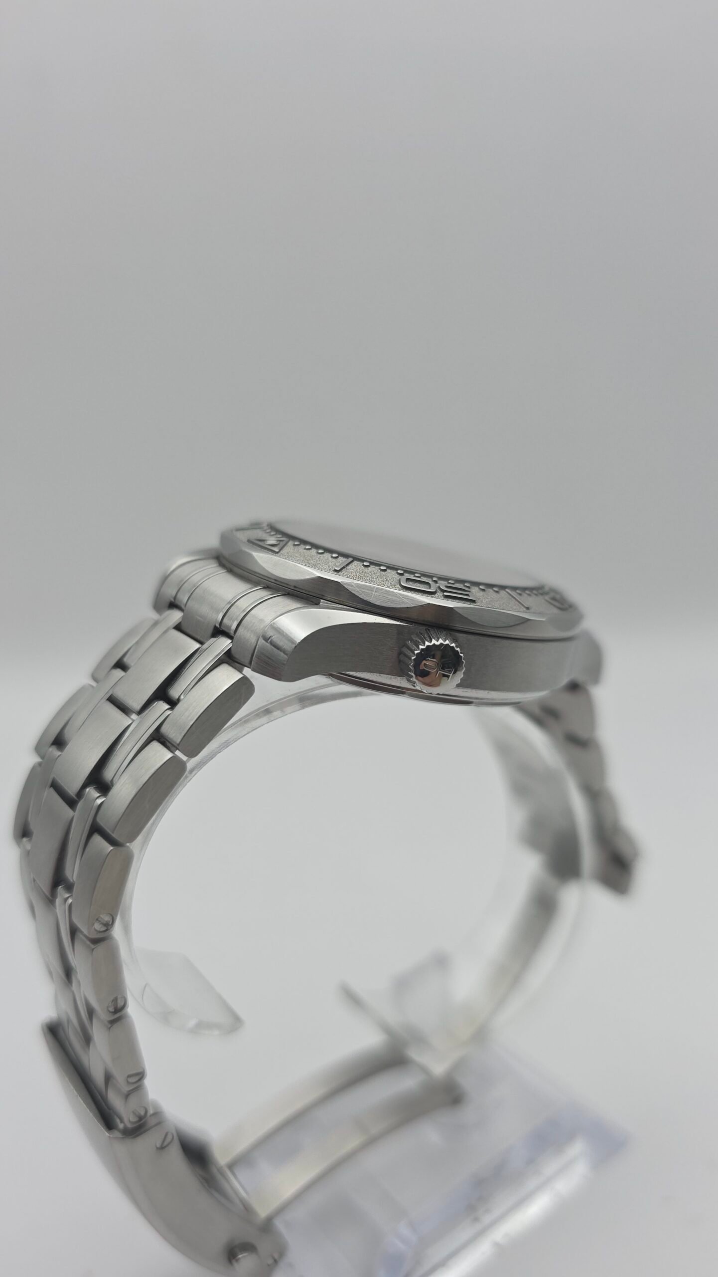 Omega Seamaster 300 Nekton 210.30.42.20.01.002 Black 42mm Stainless Steel Full Set MSRP 10K - Image 4