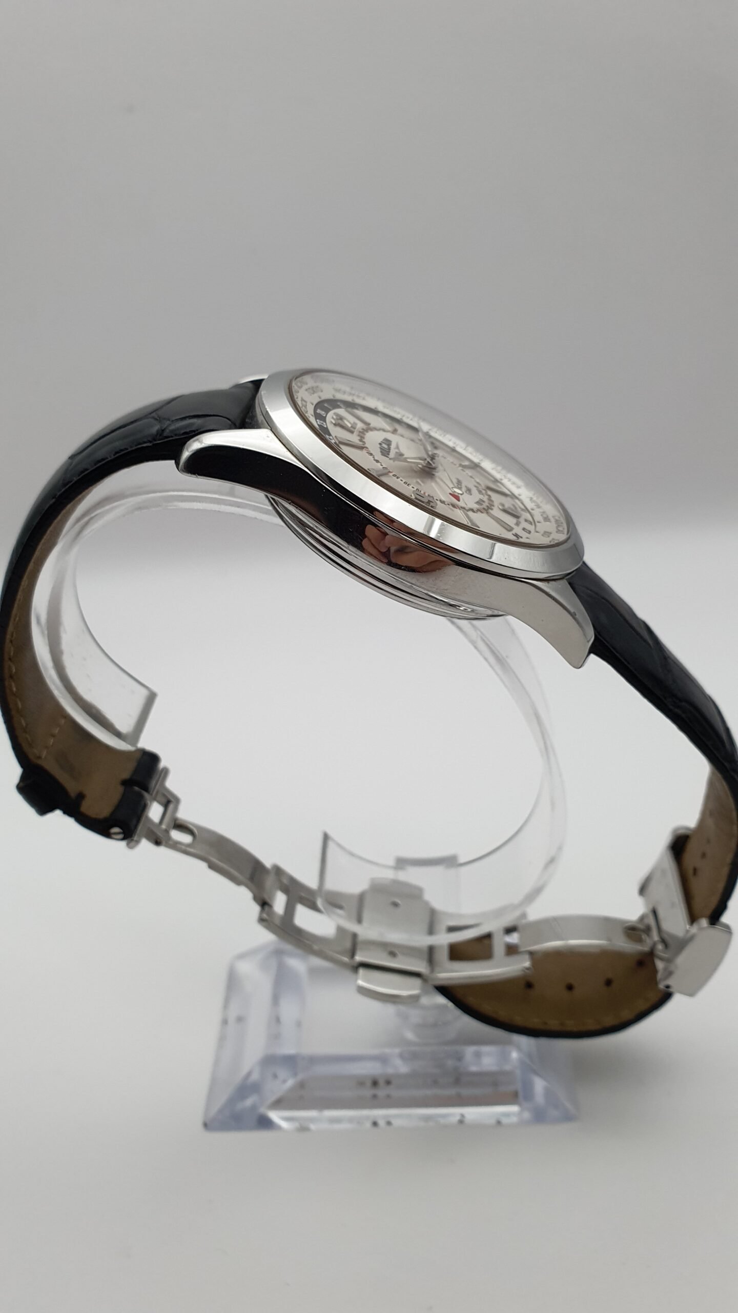 Vulcain Cricket Aviator GMT Worldtimer Alarm - Image 7