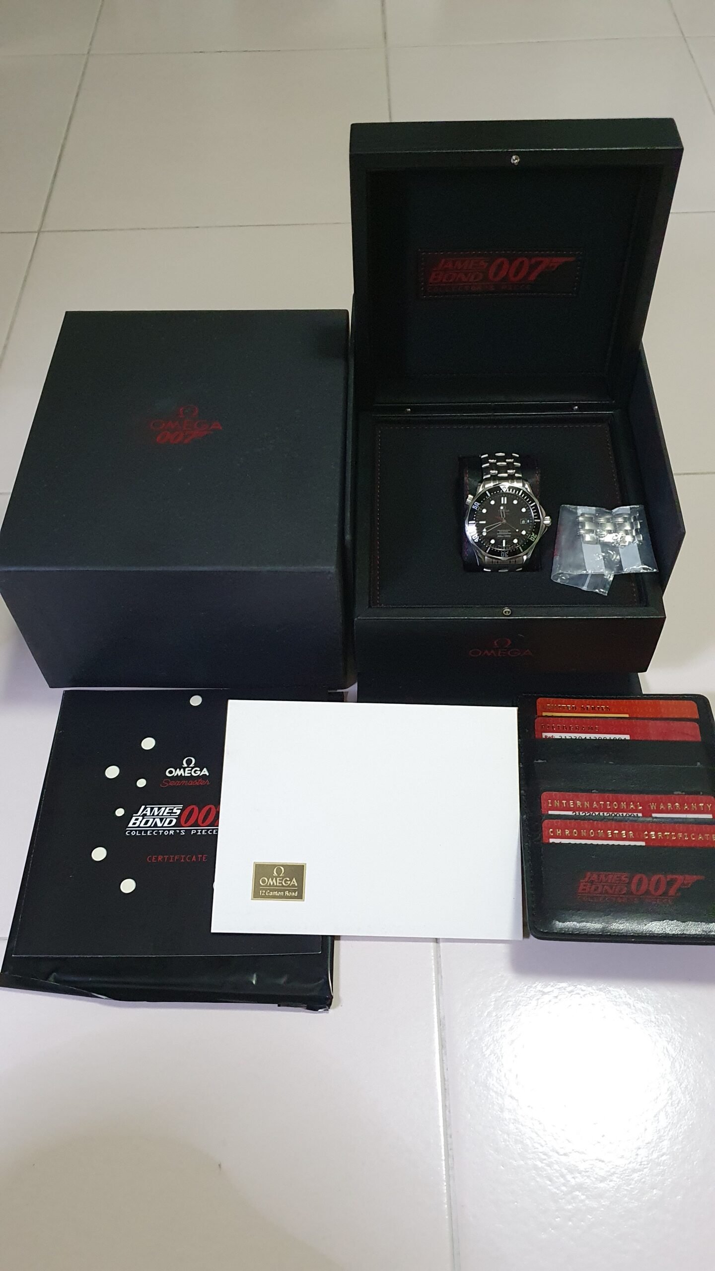 Omega Seamaster Diver 300m 007 James Bond Limited Edition 212.30.41.20.01.001 41mm Black Stainless Steel Full Set - Image 11