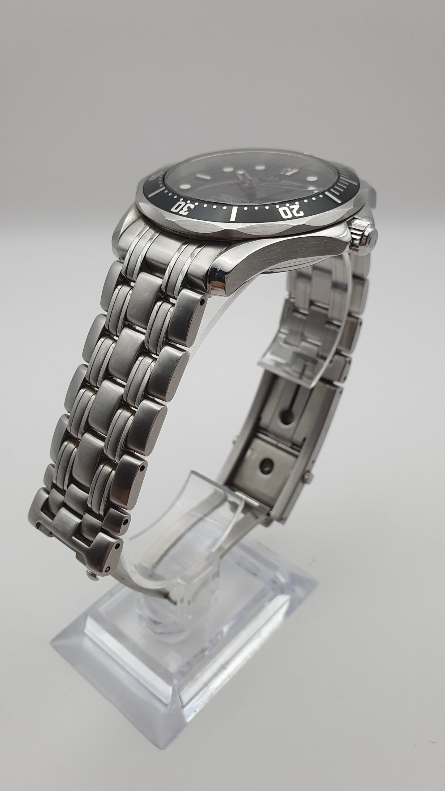 Omega Seamaster Diver 300m 007 James Bond Limited Edition 212.30.41.20.01.001 41mm Black Stainless Steel Full Set - Image 4
