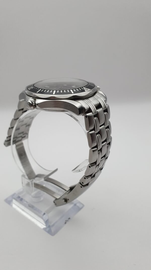 Omega Seamaster Diver 300m 007 James Bond Limited Edition 212.30.41.20.01.001 41mm Black Stainless Steel Full Set