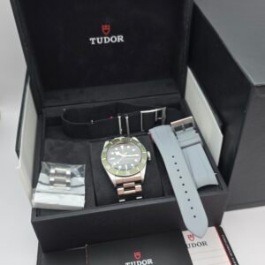 Tudor Heritage Black Bay 41 Harrods 79230G-0001 79230G 41mm Green Stainless Steel Full Set - Image 9