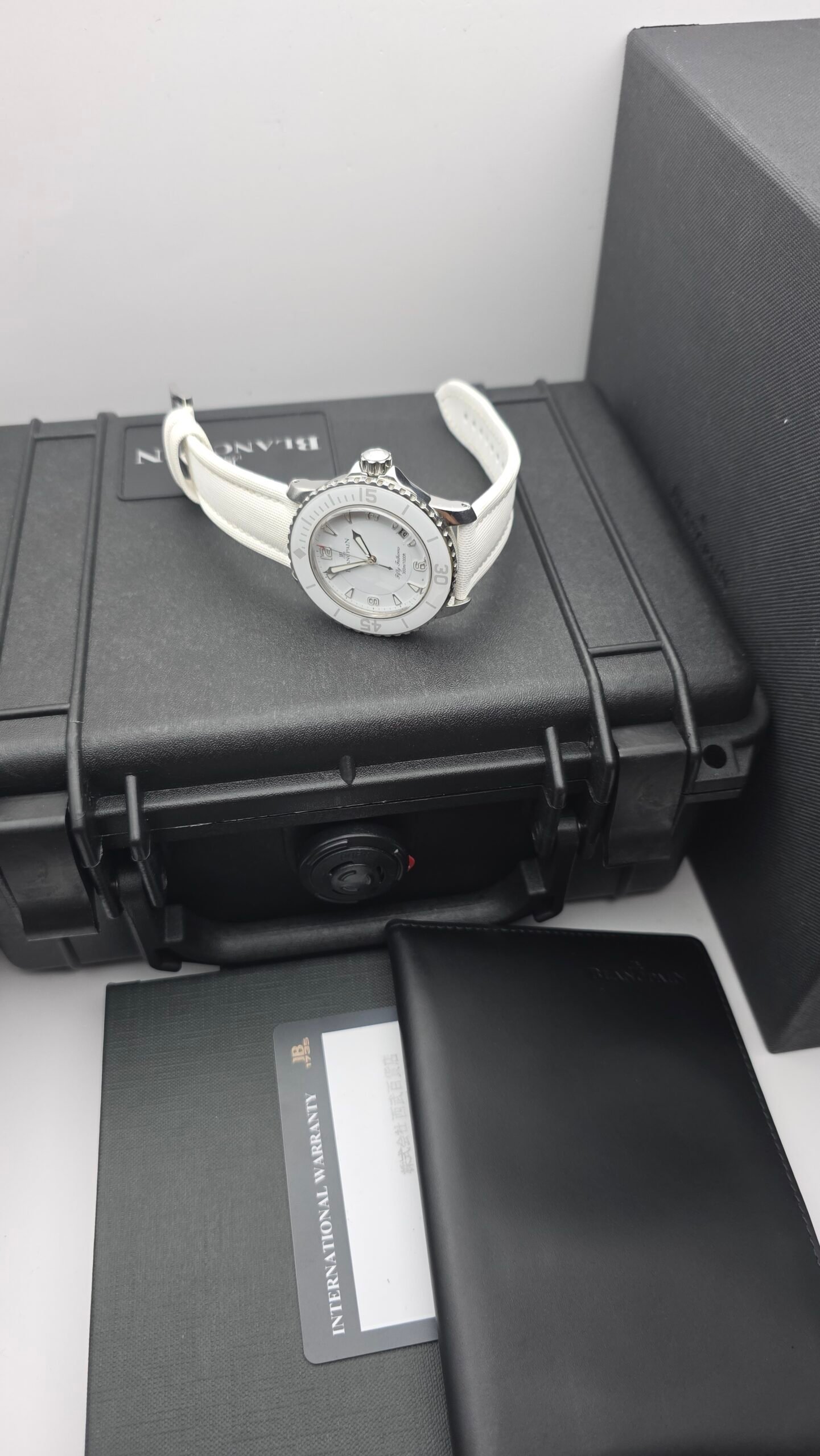 Blancpain Fifty Fathoms Automatic 5015-1127-52A 45mm White Stainless Steel Box and Papers - Image 9