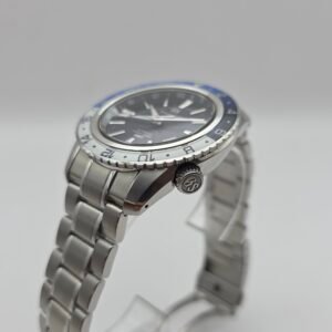 Grand Seiko Sport Collection GMT SBGJ237 SBGJ237G 44mm Stainless Steel Blue Full Set MSRP 9.7K - Image 3