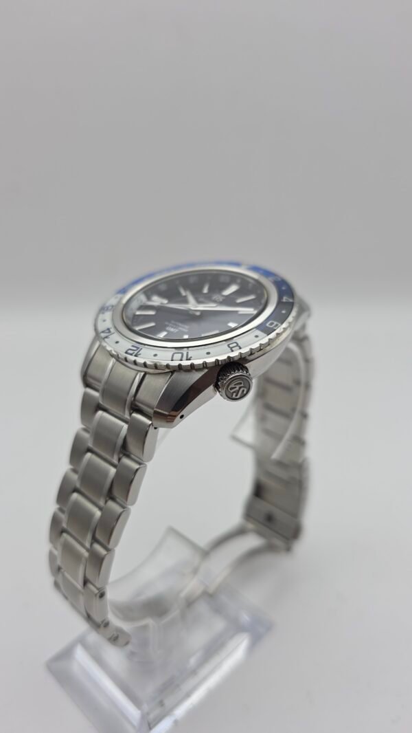 Grand Seiko Sport Collection GMT SBGJ237 SBGJ237G 44mm Stainless Steel Blue Full Set MSRP 9.7K