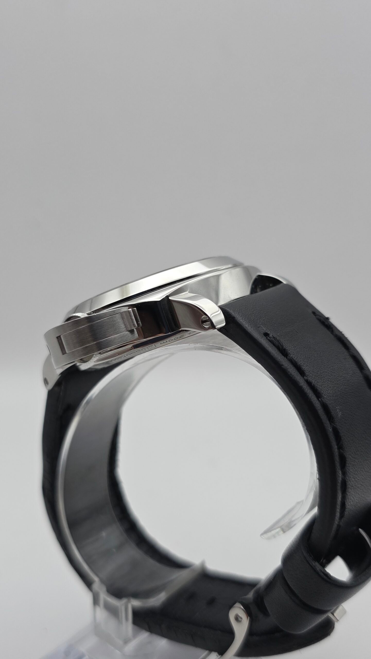 Panerai Luminor Marina PAM 111 PAM00111 44mm Black Steel Complete Set Box Papers - Image 4