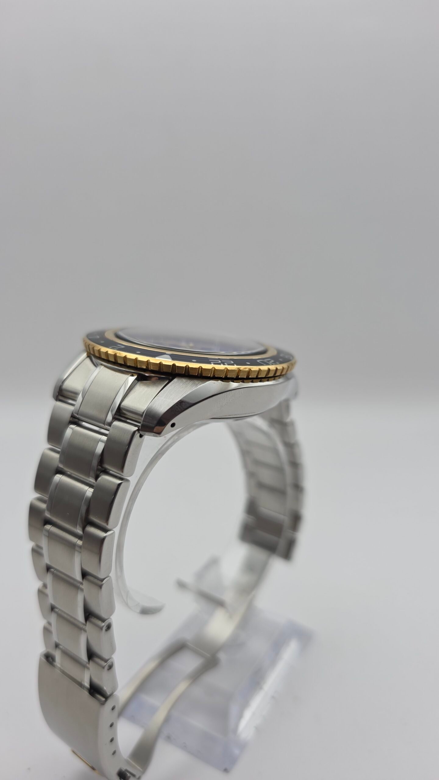 Grand Seiko Sport Collection GMT SBGE248 SBGE248G 44mm Steel Gold Blue Full Set MSRP 18K - Image 5