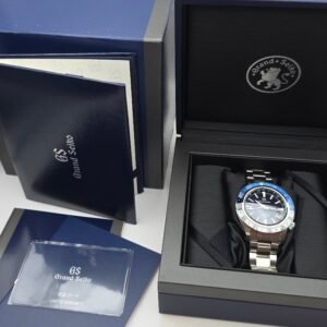 Grand Seiko Sport Collection GMT SBGJ237 SBGJ237G 44mm Stainless Steel Blue Full Set MSRP 9.7K - Image 9