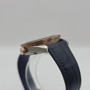 Omega seamaster 300 233.62.41.21.03.001 41mm Blue Titanium Sedna gold - Image 4